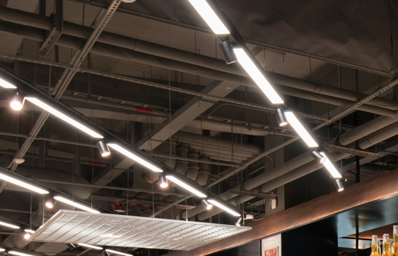 LG05M Slim AC220-240V Outdoor LED Batten Fitting